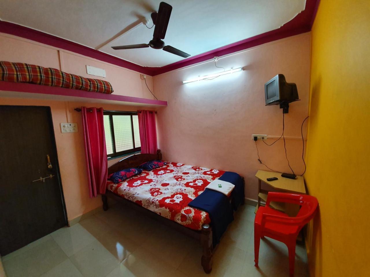 Serina House Mālvan Buitenkant foto